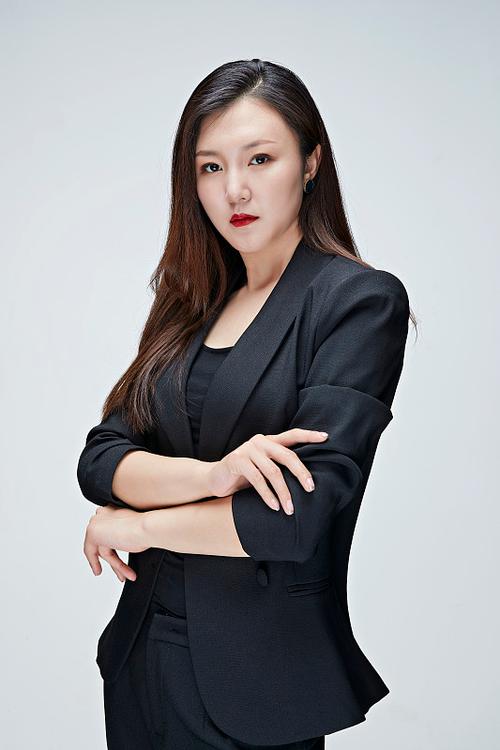 刘成宪 灯光与摄影艺术负责人